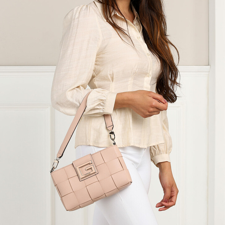 guess liberty city shoulder bag