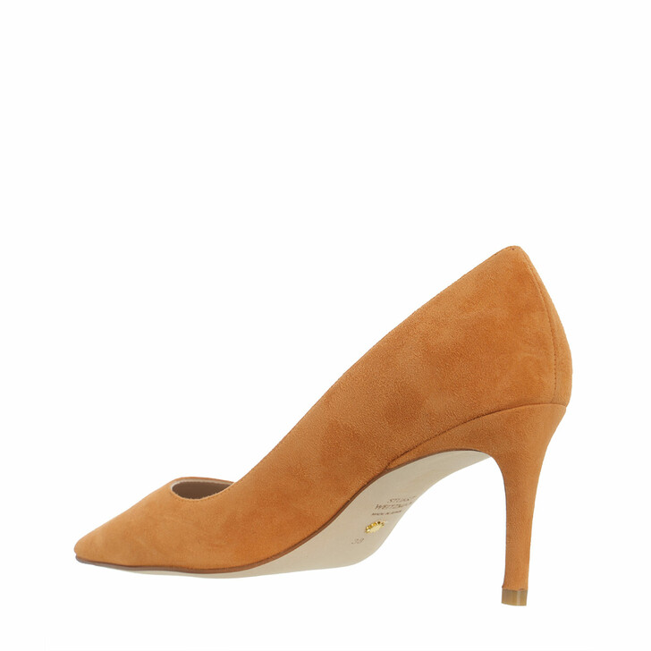 stuart weitzman yellow pumps