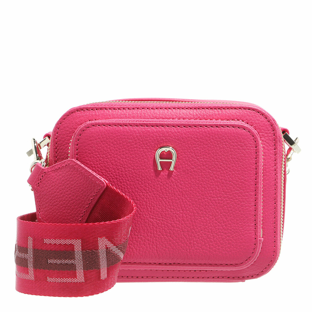 Aigner Bags & Wallets