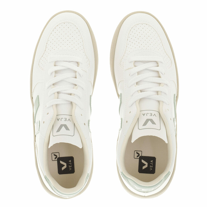 veja matcha trainers