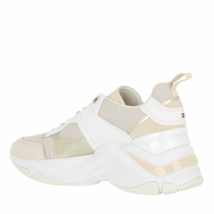 internal wedge sporty sneaker